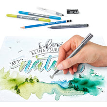 Lade das Bild in den Galerie-Viewer, STAEDTLER® Mixed Set #6 „Handlettering x Aquarell Set“